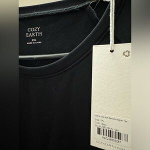 Men’s Cozy Earth t-shirt.  New with tags!
